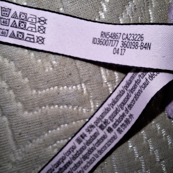 A bundle of 3 pairs of Victoria Secrets panties in a size XL. - Picture 5 of 11